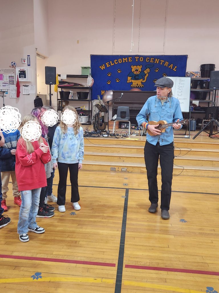 The Harmonica Pocket musician instructor